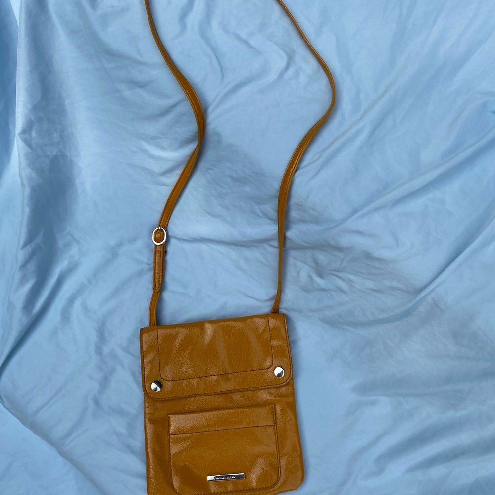 Authentic Nine West crossbody purse